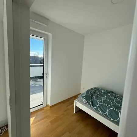 Penthouse - Skyline *