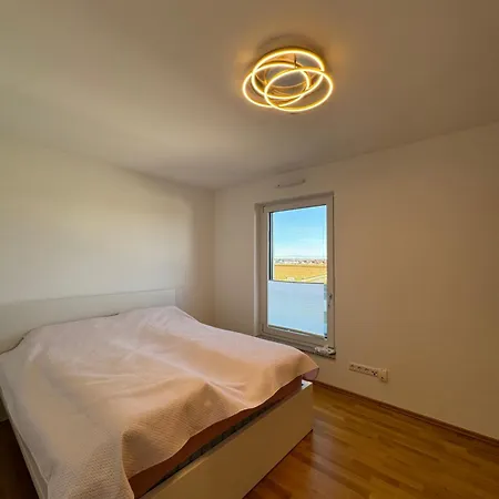 Penthouse - Skyline Apartament Memmingen