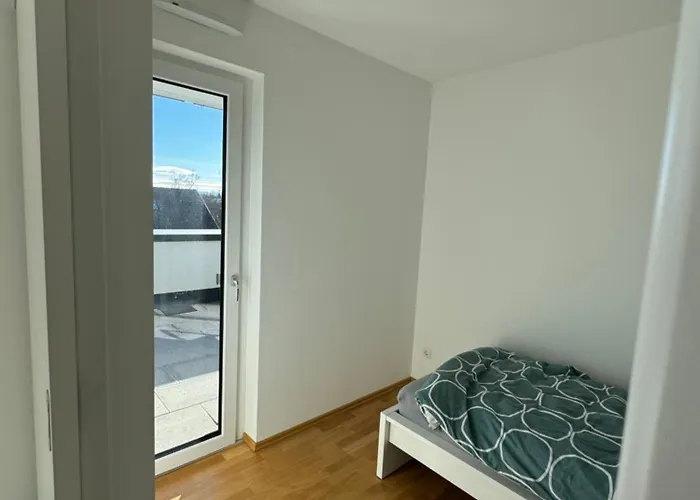 Penthouse - Skyline *